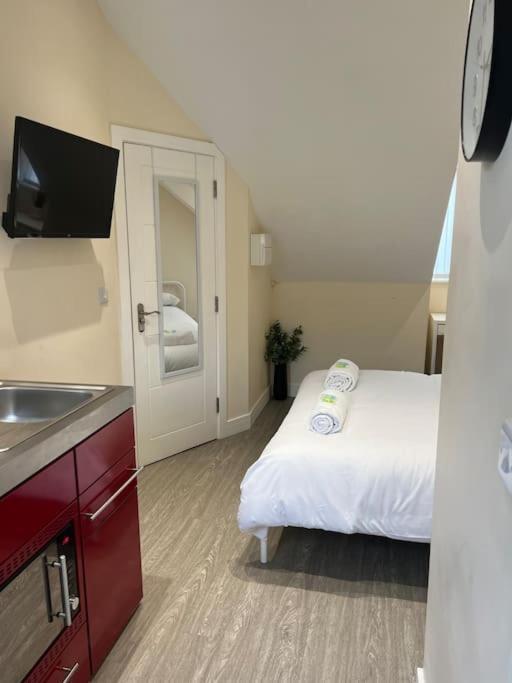 בריסטול 6 Studio Flat, 50M To Airbus מראה חיצוני תמונה