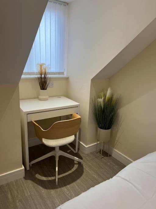 בריסטול 6 Studio Flat, 50M To Airbus מראה חיצוני תמונה