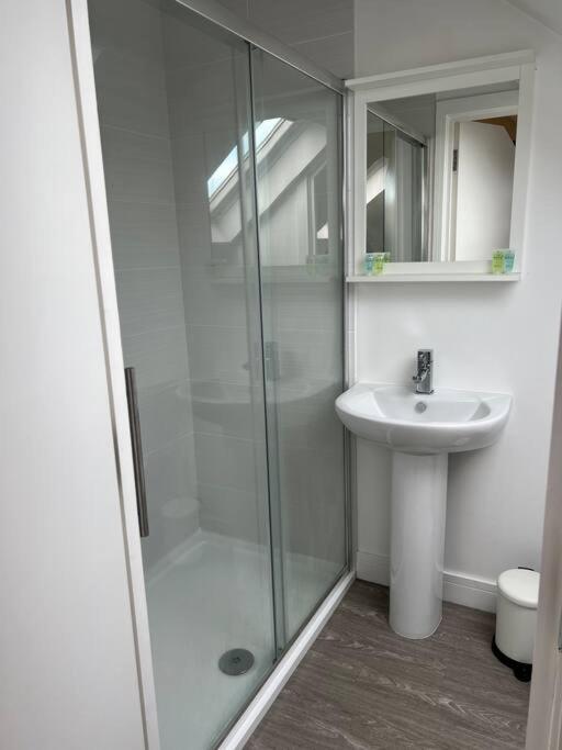 בריסטול 6 Studio Flat, 50M To Airbus מראה חיצוני תמונה