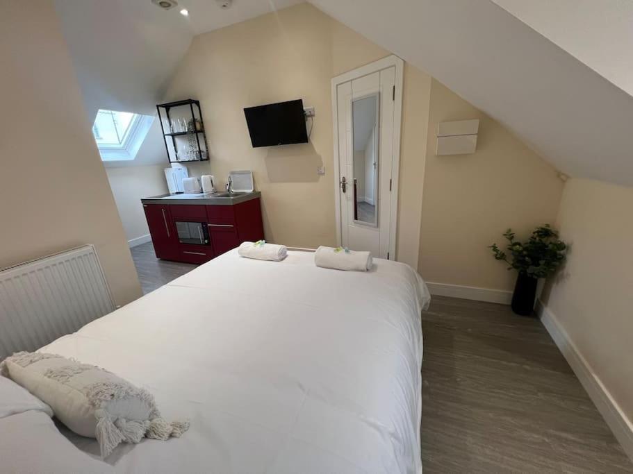 בריסטול 6 Studio Flat, 50M To Airbus מראה חיצוני תמונה